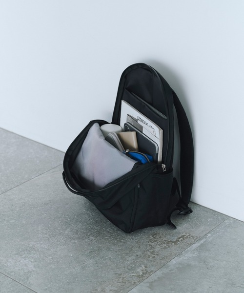 STANDARD SUPPLY（スタンダードサプライ）の「スタンダードサプライ / EFFECT エフェクト / SLIM PACK スリムパック（バックパック/リュック・レディース・グレー/ブラック/ネイビー/ベージュ・FREE）」の13枚目の写真