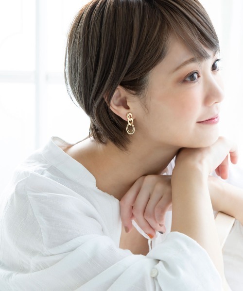 colleca la(コレカラ)の「キヘイチェーンイヤリング(イヤリング・レディース・シルバー/ゴールド・フリ-)」の3枚目の写真