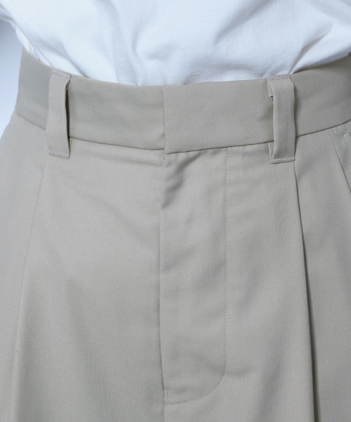 HARE(ハレ)の「スーパーワイドテーパードパンツ(HARE)(その他パンツ・メンズ・ブラック/オフホワイト/ライトベージュ・SMALL/MEDIUM)」の12枚目の写真