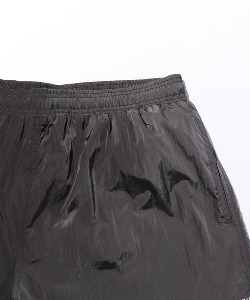 POP TRADING COMPANY(ポップトレーディングカンパニー)の「<POP TRADING COMPANY> PAINTER SRT GRY/ショートパンツ(その他パンツ・メンズ・ダークグレー・LARGE/MEDIUM)」の2枚目の写真