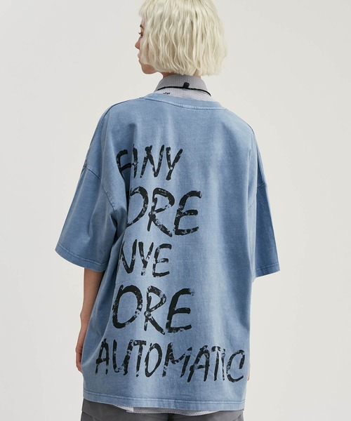 INFLATION(インフレーション)の「INFLATION(インフレーション)ドロップスリーブプリントTシャツ(Tシャツ/カットソー・メンズ・グレー/グリーン/ブルー/イエロー・M/L/XL)」の11枚目の写真