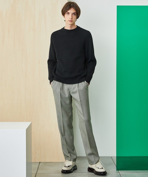 UNITED TOKYO（ユナイテッドトウキョウ）の「Soft touch 畦クルーネックニット（ニット/セーター・メンズ・ブラック/ブラウン/カーキ/インディゴブルー/グレイッシュベージュ・1/2/3）」の21枚目の写真