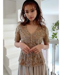 レースペプラムトップス