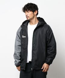 GRANDE FOOTBALL PRODUCTS（グランデフットボールプロダクツ）の「GRANDE.F.Pベーシックフーデッドウォーマージャケット（マウンテンパーカー）」