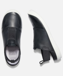 KEEN（キーン）の「LORELAI II SLIP-ON / ローレライ ツー スリップオン（スリッポン）」
