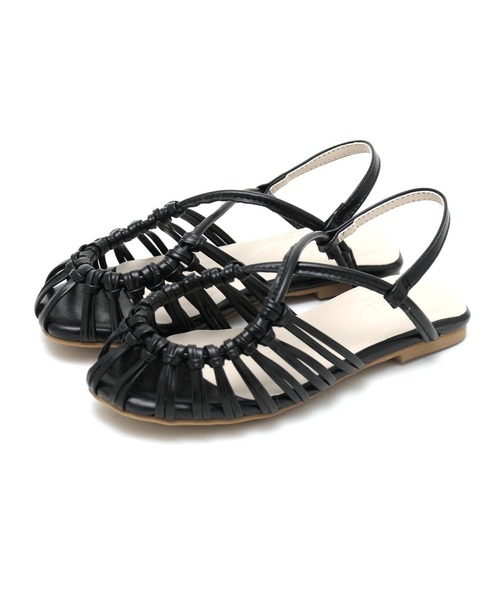 SOROTTO(ソロット)の「【ママとお揃い】メニ―ストラップのノットデザインラウンドトゥサンダル(サンダル・キッズ・ホワイト/ブラック/オリーブ/モカ・22.0cm/19.0cm/20.0cm/21.0cm)」の7枚目の写真