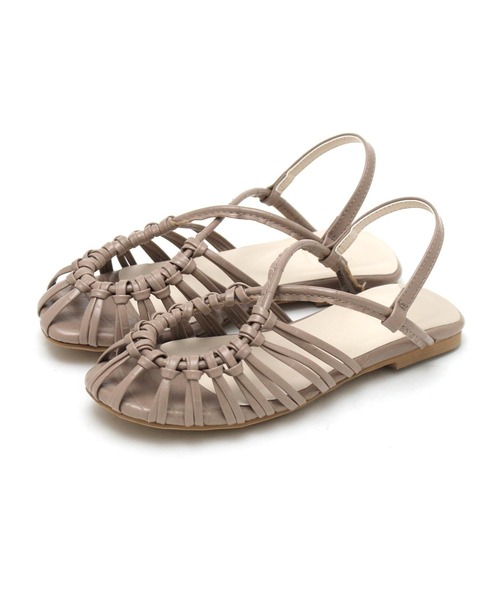 SOROTTO(ソロット)の「【ママとお揃い】メニ―ストラップのノットデザインラウンドトゥサンダル(サンダル・キッズ・ホワイト/ブラック/オリーブ/モカ・22.0cm/19.0cm/20.0cm/21.0cm)」の8枚目の写真