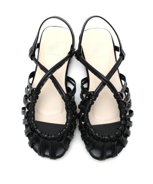 SOROTTO(ソロット)の「【ママとお揃い】メニ―ストラップのノットデザインラウンドトゥサンダル(サンダル・キッズ・ホワイト/ブラック/オリーブ/モカ・22.0cm/19.0cm/20.0cm/21.0cm)」の11枚目の写真