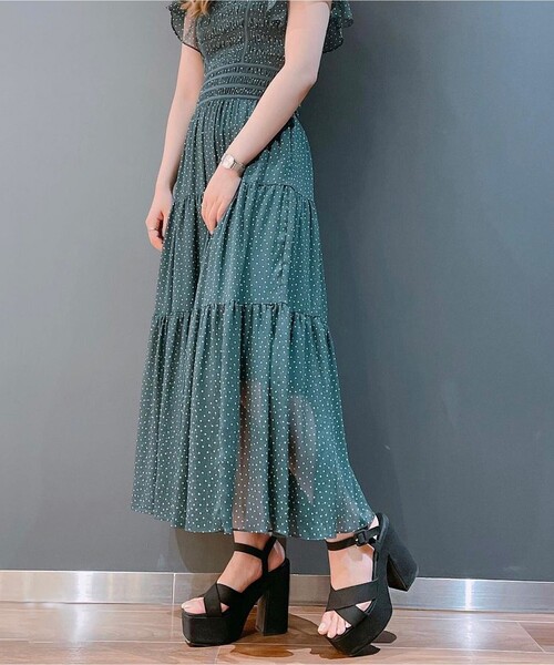 ESPERANZA(エスペランサ)の「◆クロスストラップスクエアプラットサンダル(サンダル・レディース・ブラック系2/イエロー系2/アイボリー系2/こしょう色系3・L/M/S/LL)」の2枚目の写真