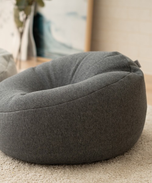 EMOOR(エムール)の「チビカウチソファクッション(クッション/クッションカバー・メンズ・ライトグレー/グレー・FREE)」の5枚目の写真