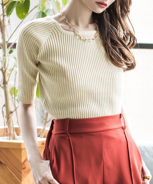 Julia Boutique（ジュリアブティック）の「2WAYネックリブニットトップス/21002（ニット/セーター・レディース・ベージュ系その他/ラベンダー/ブラック/ピンクベージュ/ベージュ・ONE）」の3枚目の写真