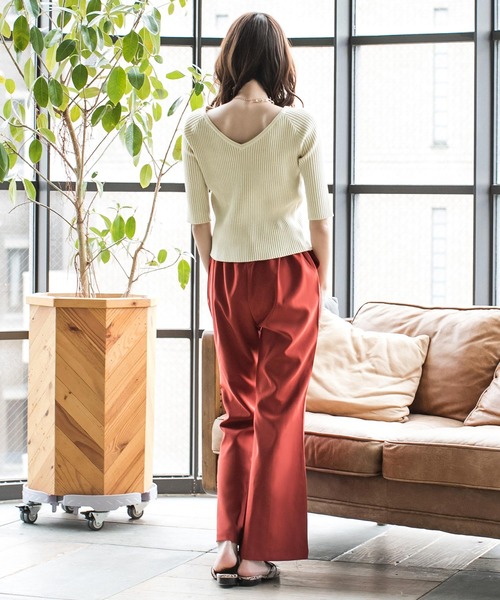 Julia Boutique（ジュリアブティック）の「2WAYネックリブニットトップス/21002（ニット/セーター・レディース・ベージュ系その他/ラベンダー/ブラック/ピンクベージュ/ベージュ・ONE）」の14枚目の写真