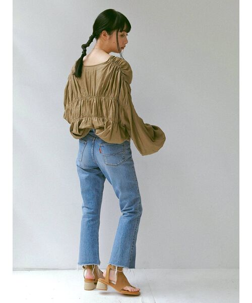 Ungrid（アングリッド）の「リネン混ギャザーブラウス（シャツ/ブラウス・レディース・ブラック/オフホワイト/モカ・FREE）」の12枚目の写真