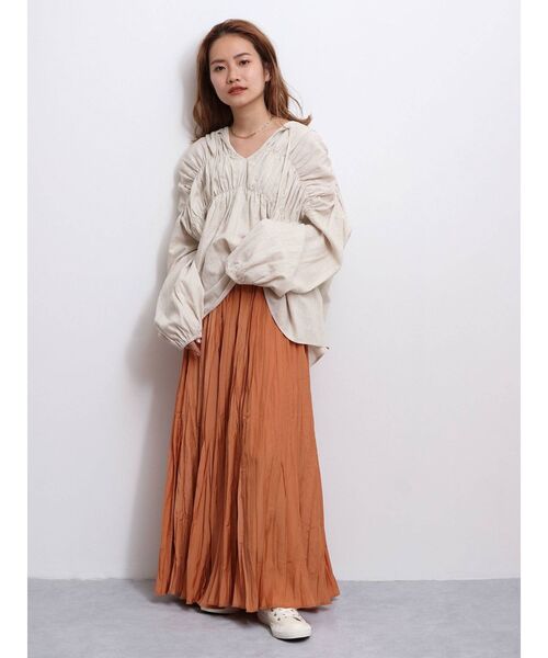 Ungrid（アングリッド）の「リネン混ギャザーブラウス（シャツ/ブラウス・レディース・ブラック/オフホワイト/モカ・FREE）」の9枚目の写真