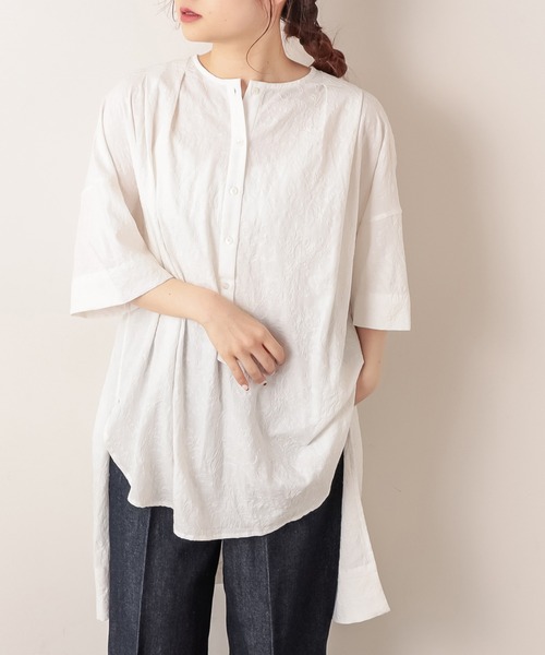 PUAL CE CIN（ピュアルセシン）の「レーヨンリネン 大花刺繍ブラウス 