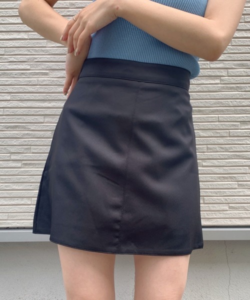 at12:03（アットイチニーゼロサン）の「ハイウエスト台形スカパン（スカート・レディース・ブラック/イエロー/ブルー/アイボリー・M）」の2枚目の写真