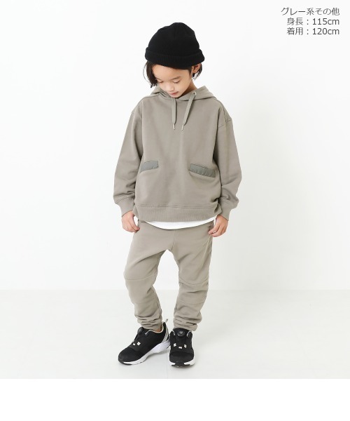 devirock（デビロック）の「ポケット付きスウェットプルパーカー（パーカー・キッズ・ブラック/グレー系その他/パープル系その他・130cm/140cm/150cm/100cm/120cm/160cm/110cm）」の5枚目の写真