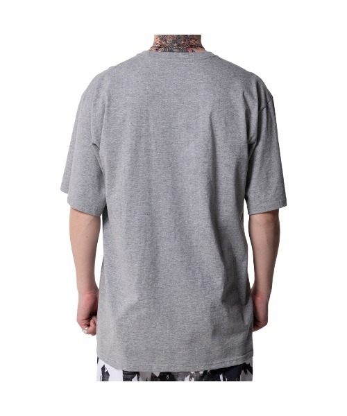 A6OVE(アヴォブ)の「ORIGIN LOGO TEE(Tシャツ/カットソー・メンズ・グレー/ブラック・M/L/XL)」の6枚目の写真