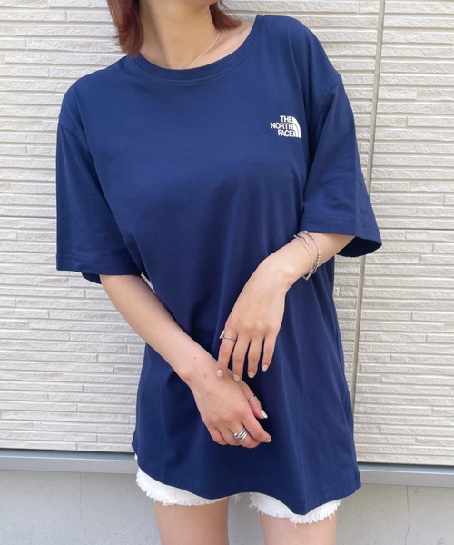 THE NORTH FACE(ザノースフェイス)の「【THE NORTH FACE(ザ・ノースフェイス)】/ COTTON STRETCH S/S R/TEE(Tシャツ/カットソー・レディース・ホワイト/ブラック/ネイビー/チャコール・M/L/XL)」の4枚目の写真