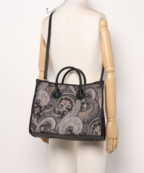 INTERPLANET(インタープラネット)の「ペイズリーBAG②(トートバッグ・レディース・ブラック/グレー・フリー)」の4枚目の写真