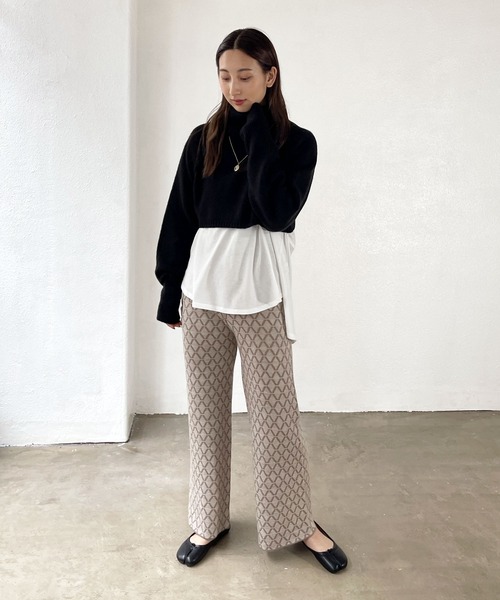 Shelly island（シェリーアイランド）の「幾何学柄ジャガードニットパンツ（その他パンツ・レディース・ベージュ/ブラウン・FREE）」の17枚目の写真
