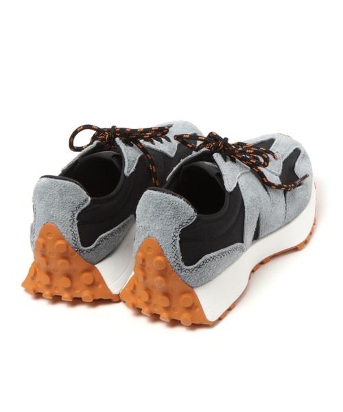 NEW BALANCE（ニューバランス）の「New Balance／MS327 (レディース)　2942495（スニーカー・レディース・ホワイト/ブラック・SMALL/MEDIUM）」の6枚目の写真