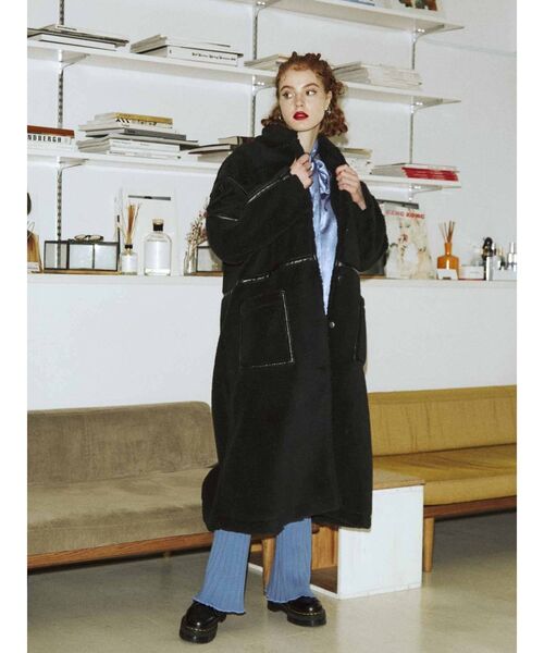 jouetie（ジュエティ）の「パイピングボアコート（ムートンコート・レディース・パープル/ブラック/その他1/アイボリー・MEDIUM）」の8枚目の写真