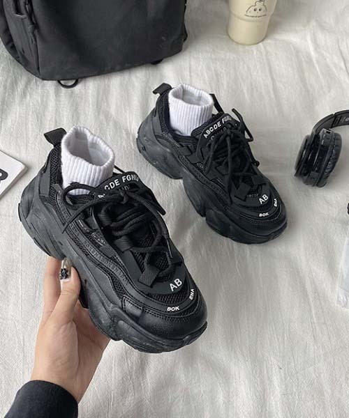 Shoes in Closet(シューズインクローゼット)の「厚底 ボリュームソール ダッドスニーカー 39(スニーカー・レディース・ブラック/ホワイト/ベージュ・S/M/LL/L/XS)」の16枚目の写真