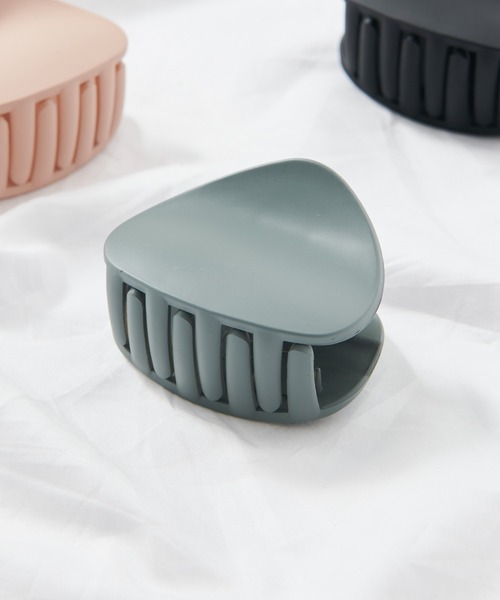 COLONY 2139（コロニートゥーワンスリーナイン）の「マットクリップ（バレッタ/ヘアクリップ・レディース・ホワイト/ブラック/ベージュ/ネイビー/グレー・FREE）」の4枚目の写真