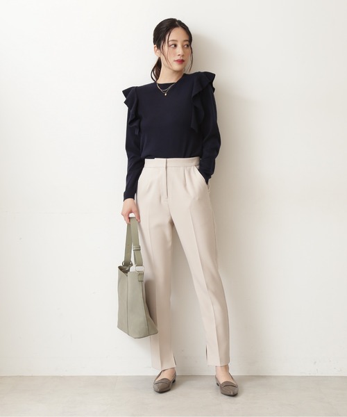 NATURAL BEAUTY BASIC(ナチュラルビューティーベーシック)の「ラッフルショルダーニット/0171270914(ニット/セーター・レディース・オフホワイト/ネイビー/グレー・MEDIUM)」の19枚目の写真