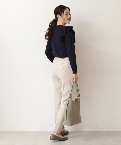 NATURAL BEAUTY BASIC(ナチュラルビューティーベーシック)の「ラッフルショルダーニット/0171270914(ニット/セーター・レディース・オフホワイト/ネイビー/グレー・MEDIUM)」の20枚目の写真