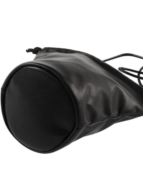 BRANSHES（ブランシェス）の「合皮ポシェット（ショルダーバッグ・キッズ・ブラック/アイボリー・F）」の15枚目の写真