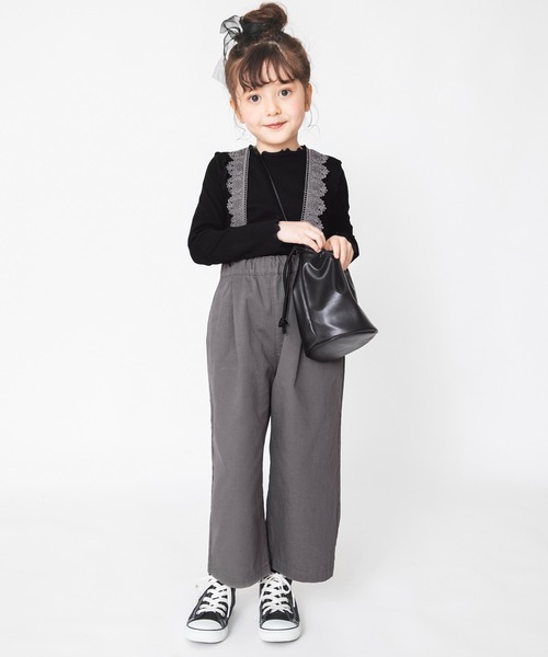 BRANSHES（ブランシェス）の「合皮ポシェット（ショルダーバッグ・キッズ・ブラック/アイボリー・F）」の7枚目の写真