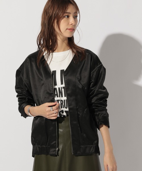 BAYFLOW（ベイフロー）の「リバーシブルジップブルゾン（ブルゾン・レディース・ブラック/カーキ/ブルー・SMALL/MEDIUM）」の6枚目の写真