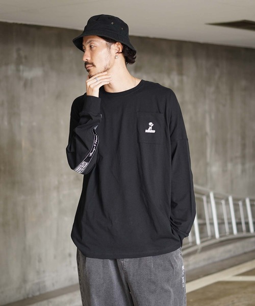 DC SHOES(ディーシーシューズ)の「21 BACK LINE LS/DCバックロゴテープ長袖ロンT(Tシャツ/カットソー・メンズ・ホワイト/ブラック/ベージュ/ベージュ系その他/ブラック系その他/ホワイト系その他・MEDIUM/LARGE/X-LARGE/XX-LARGE)」の20枚目の写真