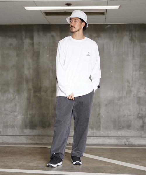 DC SHOES(ディーシーシューズ)の「21 BACK LINE LS/DCバックロゴテープ長袖ロンT(Tシャツ/カットソー・メンズ・ホワイト/ブラック/ベージュ/ベージュ系その他/ブラック系その他/ホワイト系その他・MEDIUM/LARGE/X-LARGE/XX-LARGE)」の10枚目の写真