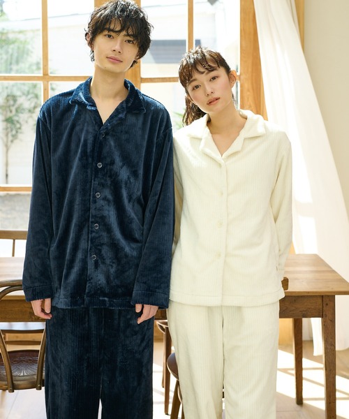TERRITOIRE(テリトワール)の「LADIES ''ふわもこ'' コーデュロイ'' パジャマ 上下セット(ルームウェア/パジャマ・レディース・チャコールグレー/ネイビー/ベージュ/オフホワイト・LARGE/MEDIUM)」の14枚目の写真