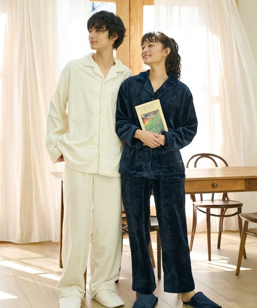 TERRITOIRE(テリトワール)の「LADIES ''ふわもこ'' コーデュロイ'' パジャマ 上下セット(ルームウェア/パジャマ・レディース・チャコールグレー/ネイビー/ベージュ/オフホワイト・LARGE/MEDIUM)」の17枚目の写真