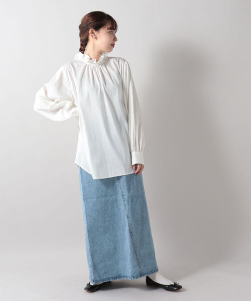 fredy repit(フレディレピ)の「【WEB限定】ボリュームスリーブフリルスタンドカラーシャツ(前後2WAY)(シャツ/ブラウス・レディース・ライトブルー/ブラック/オフホワイト・38)」の10枚目の写真