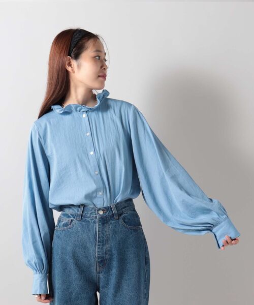 fredy repit(フレディレピ)の「【WEB限定】ボリュームスリーブフリルスタンドカラーシャツ(前後2WAY)(シャツ/ブラウス・レディース・ライトブルー/ブラック/オフホワイト・38)」の21枚目の写真