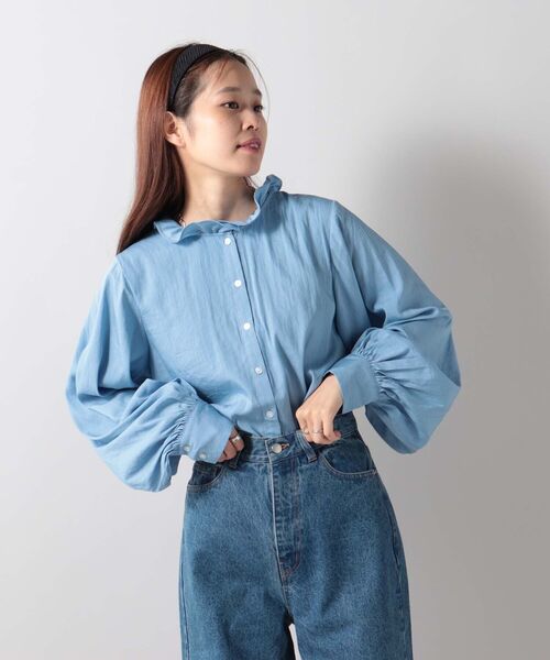 fredy repit(フレディレピ)の「【WEB限定】ボリュームスリーブフリルスタンドカラーシャツ(前後2WAY)(シャツ/ブラウス・レディース・ライトブルー/ブラック/オフホワイト・38)」の22枚目の写真
