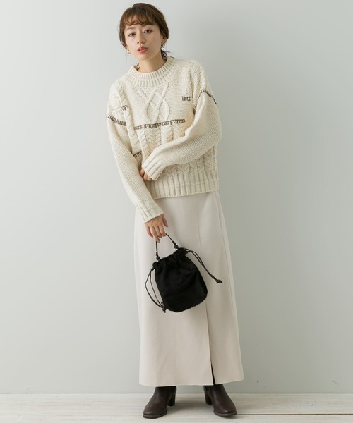 URBAN RESEARCH Sonny Label（アーバンリサーチサニーレーベル）の「パッチワークステッチ ケーブルニット（ニット/セーター・レディース・チャコールグレー/イエロー系その他/オフホワイト・FREE）」の11枚目の写真