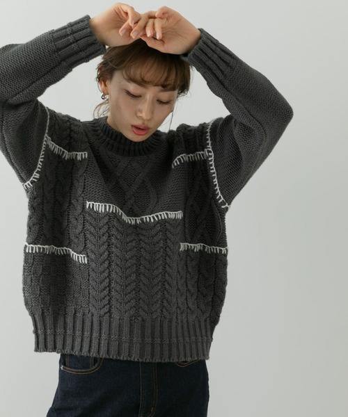 URBAN RESEARCH Sonny Label（アーバンリサーチサニーレーベル）の「パッチワークステッチ ケーブルニット（ニット/セーター・レディース・チャコールグレー/イエロー系その他/オフホワイト・FREE）」の17枚目の写真