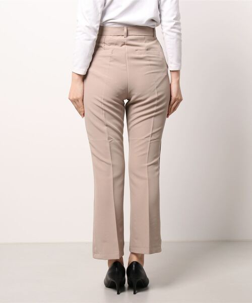 SPINNS(スピンズ)の「タータンチェックフレアパンツ(スラックス・レディース・ベージュ/ブラック系その他/レッド系その他・S/MEDIUM/ONESIZE)」の8枚目の写真