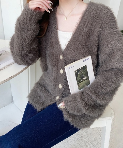 moment+（モーメントプラス）の「【累計販売枚数1万枚突破！】Vネック