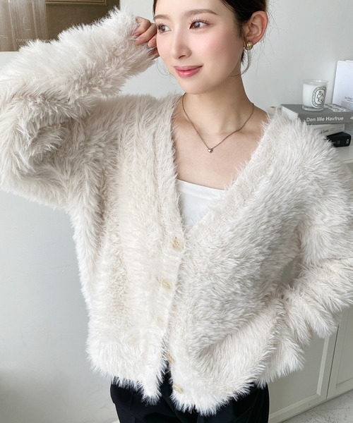 moment+（モーメントプラス）の「【累計販売枚数1万枚突破！】Vネック