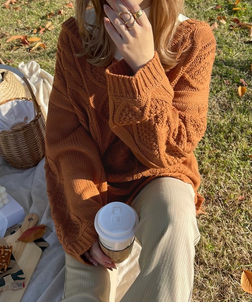 apres jour clair（アプレジュールクレア）の「【apres jour clair】Ｖケーブルニット（ニット/セーター・レディース・ナチュラル/オレンジ/ブラウン系その他・X-LARGE/フリー）」の13枚目の写真