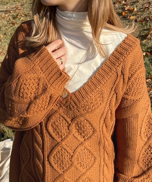 apres jour clair（アプレジュールクレア）の「【apres jour clair】Ｖケーブルニット（ニット/セーター・レディース・ナチュラル/オレンジ/ブラウン系その他・X-LARGE/フリー）」の19枚目の写真