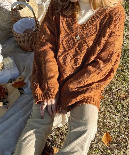 apres jour clair（アプレジュールクレア）の「【apres jour clair】Ｖケーブルニット（ニット/セーター・レディース・ナチュラル/オレンジ/ブラウン系その他・X-LARGE/フリー）」の18枚目の写真