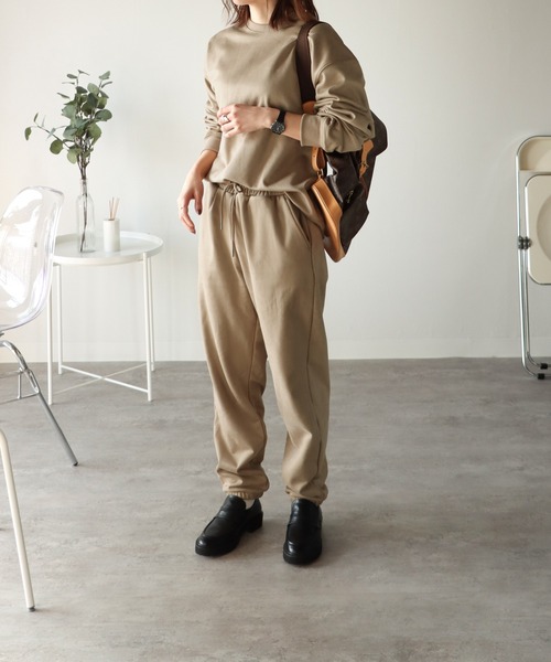 COURO（コウロ）の「裏シャギーフェイクスエードスウェットパンツ（スウェットパンツ・レディース・ライトグレー/ブラック/ベージュ/ブラウン/アイボリー・M/L）」の13枚目の写真